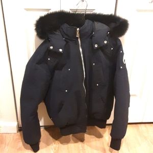 knuckle jacket medium